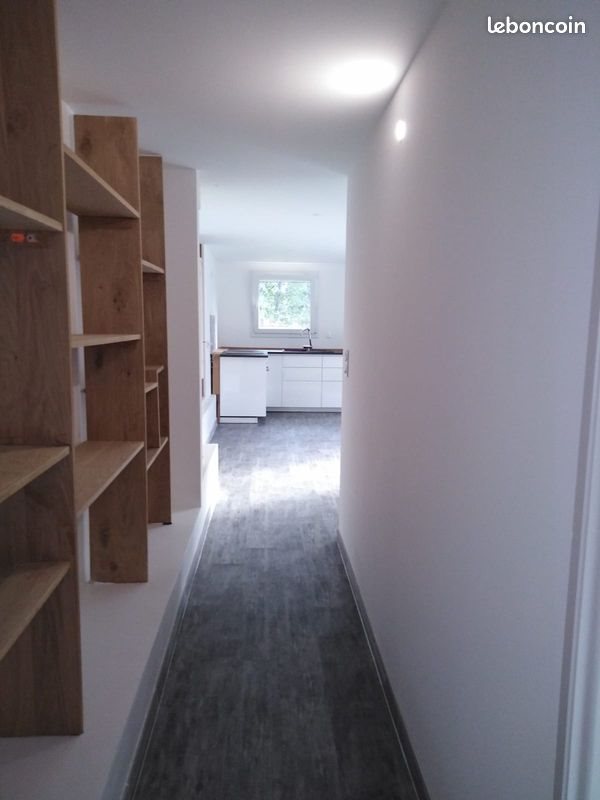 Appartement à louer, 57m², Peyrolles-en-Provence