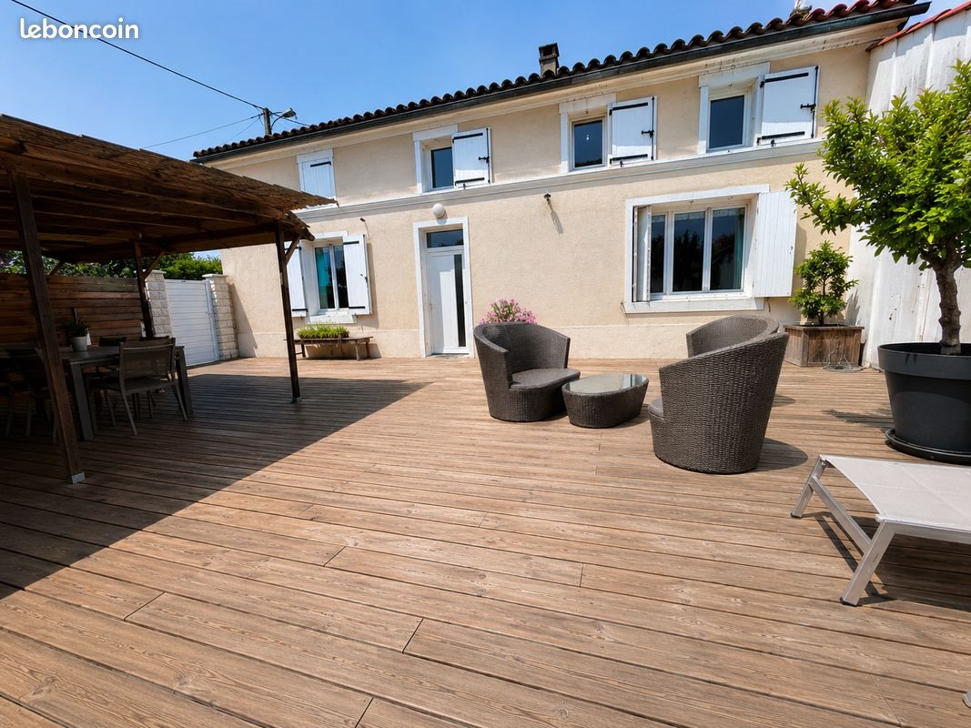 Maison à vendre, 141m², Saint-Savinien