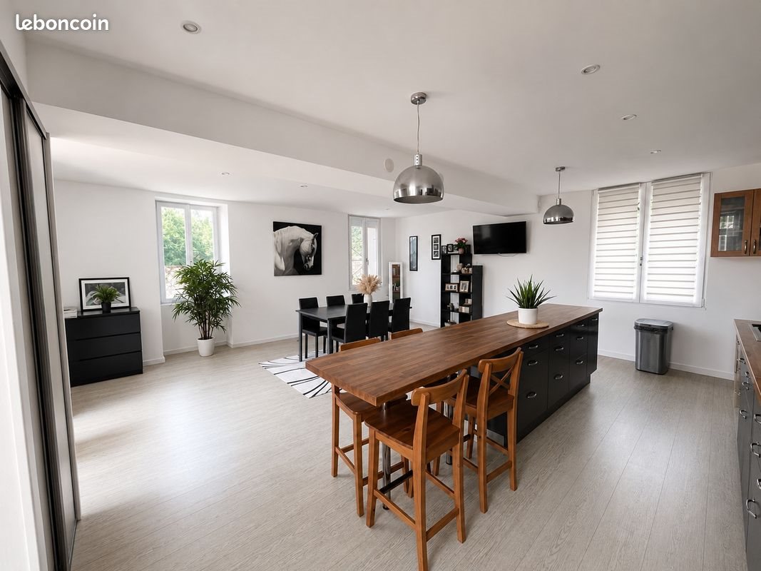 Maison à vendre, 141m², Saint-Savinien