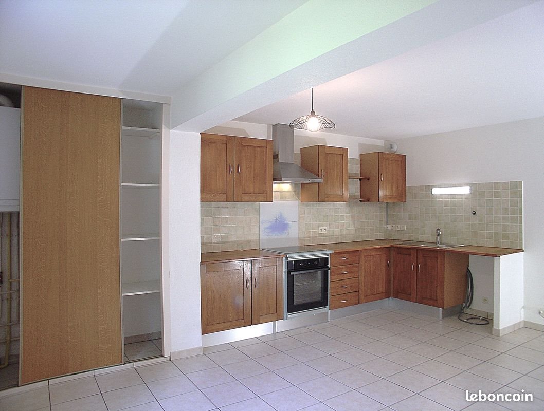 Appartement à louer, 71m², Scionzier