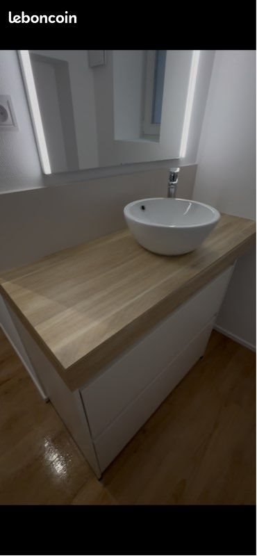 Appartement à louer, 82m², Avril