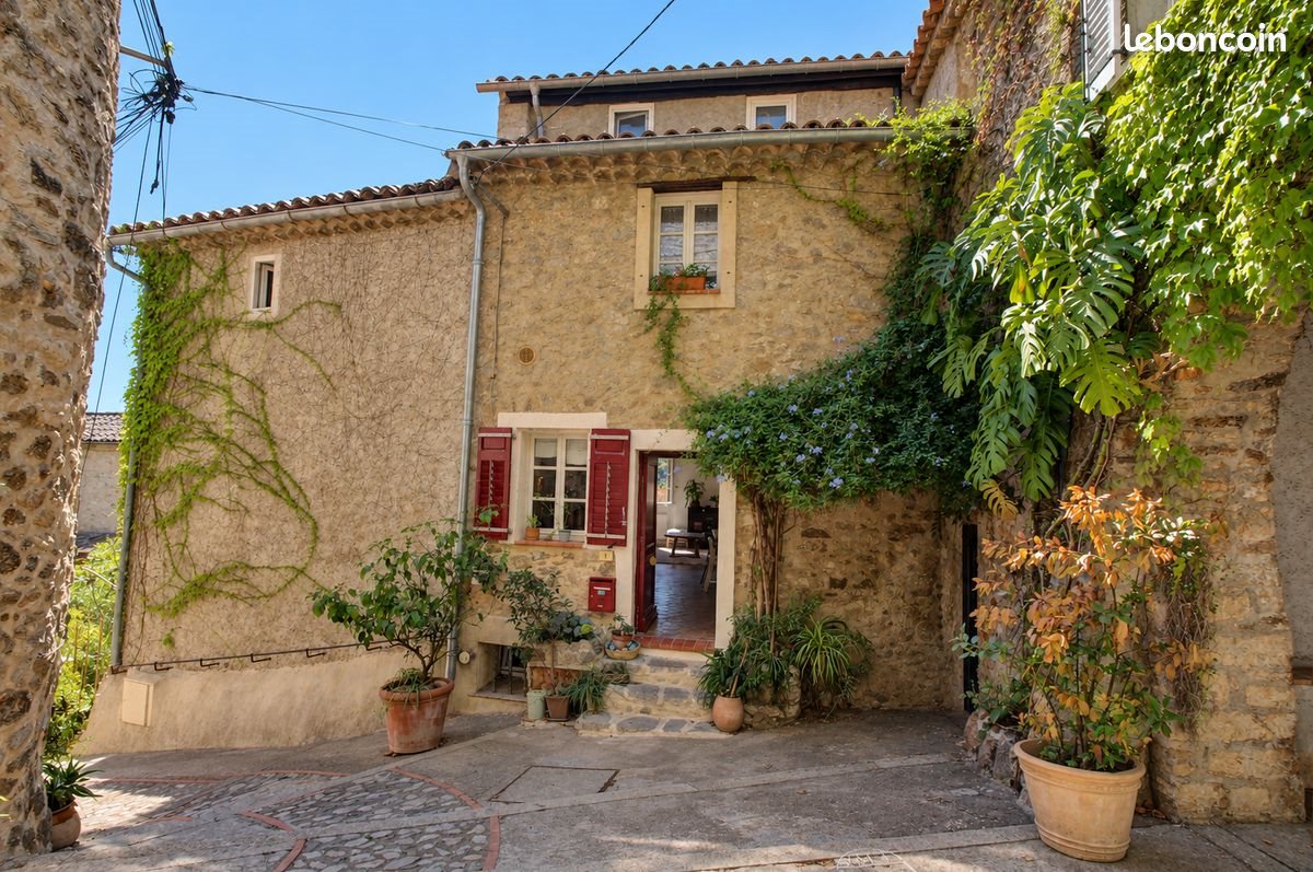 Maison à louer, 84m², Auribeau-sur-Siagne
