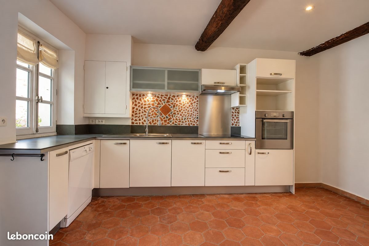 Maison à louer, 84m², Auribeau-sur-Siagne