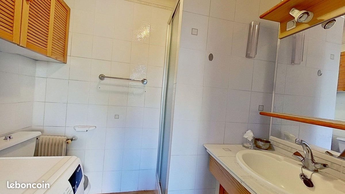 Appartement à louer, 19m², Cannes-la-Bocca