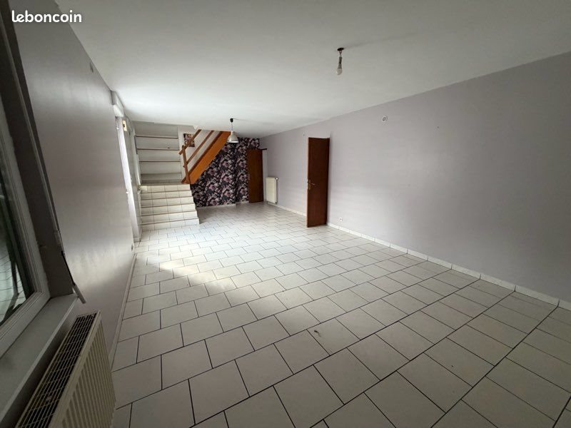 Maison à louer, 115m², Lamotte-Warfusée
