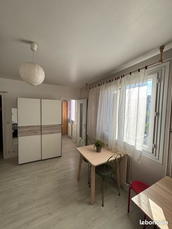 Appartement à louer, 21m², Chambéry