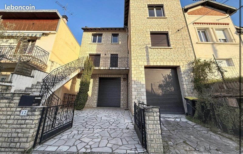 Appartement à louer, 90m², Brive-la-Gaillarde