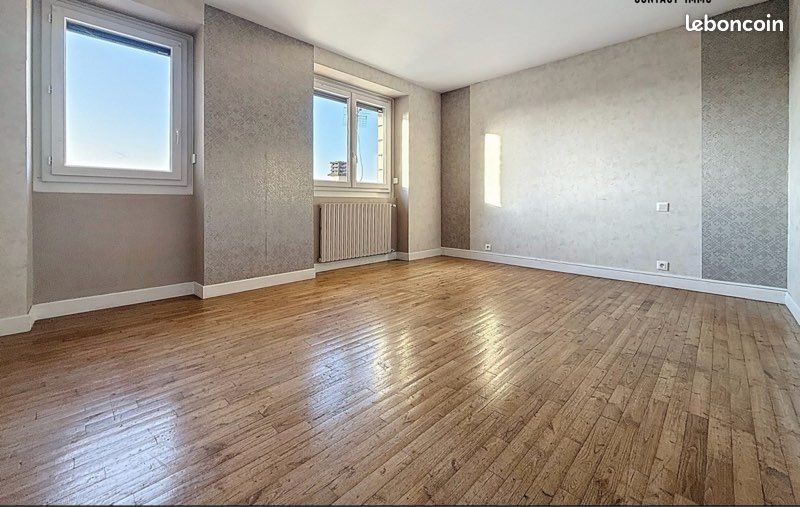 Appartement à louer, 90m², Brive-la-Gaillarde