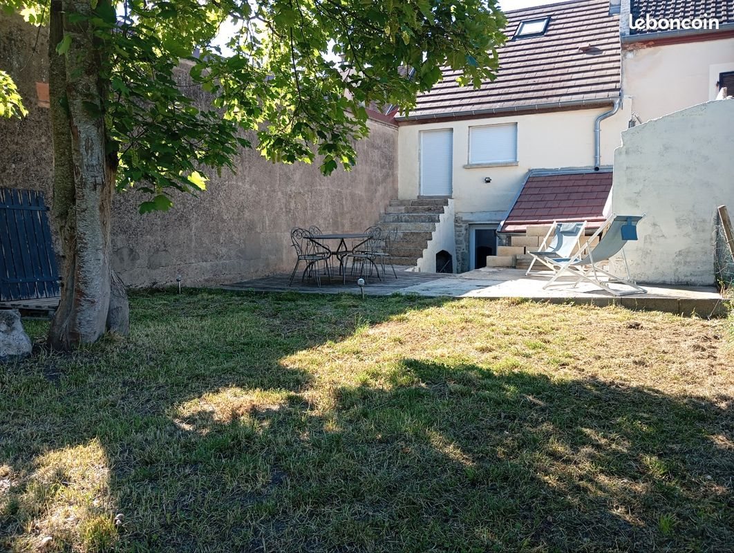 Maison à louer, 100m², Dole