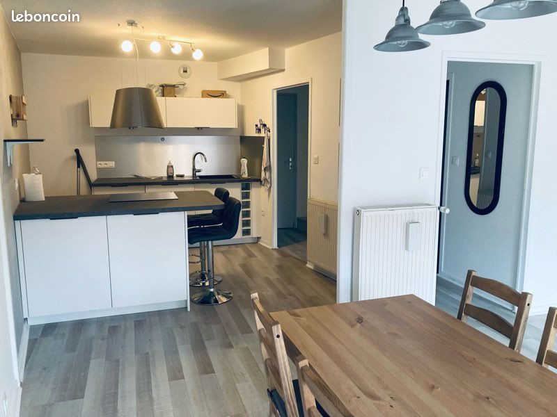 Appartement à louer, 67m², Conliège
