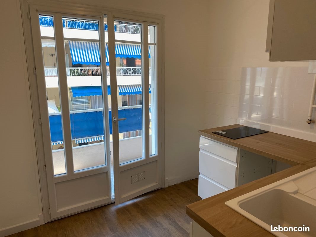 Appartement à louer, 38m², Antibes