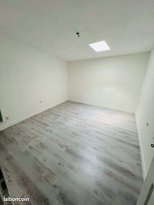Appartement à louer, 110m², Alès