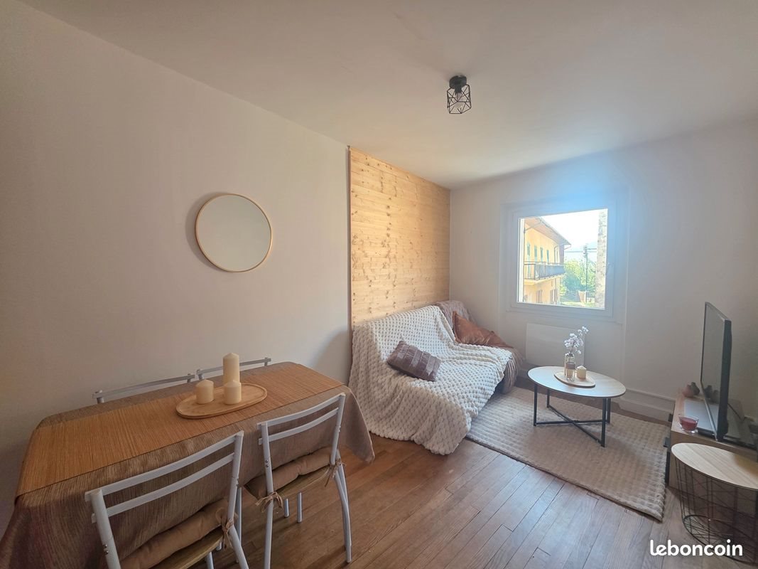 Appartement à louer, 42m², Seyne (Le Grand Puy)