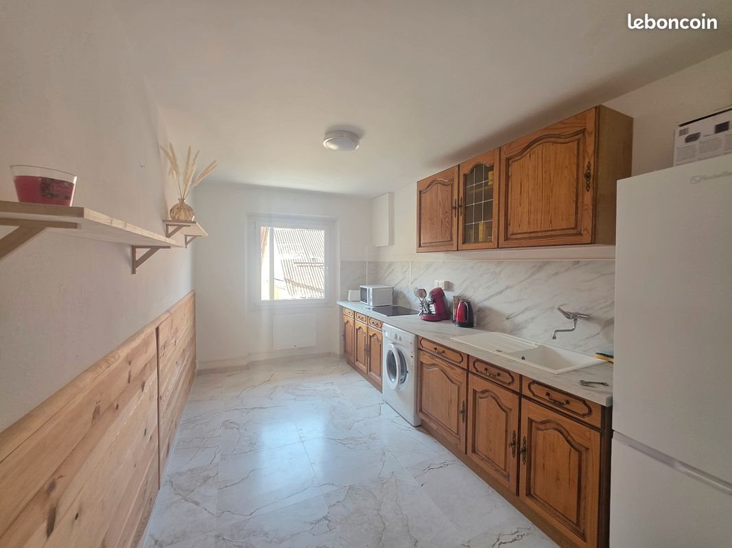 Appartement à louer, 42m², Seyne (Le Grand Puy)