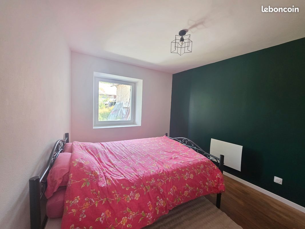 Appartement à louer, 42m², Seyne (Le Grand Puy)