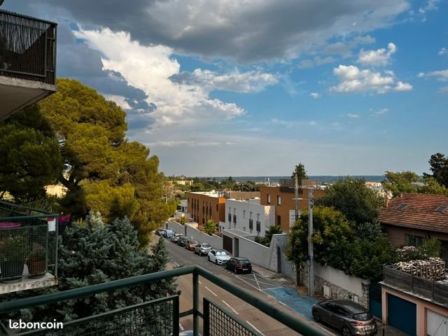 Appartement à louer, 80m², Nîmes