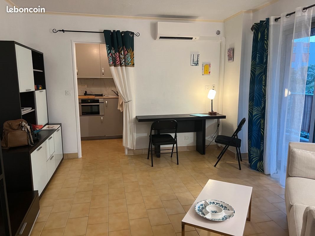 Appartement à louer, 30m², Vallauris