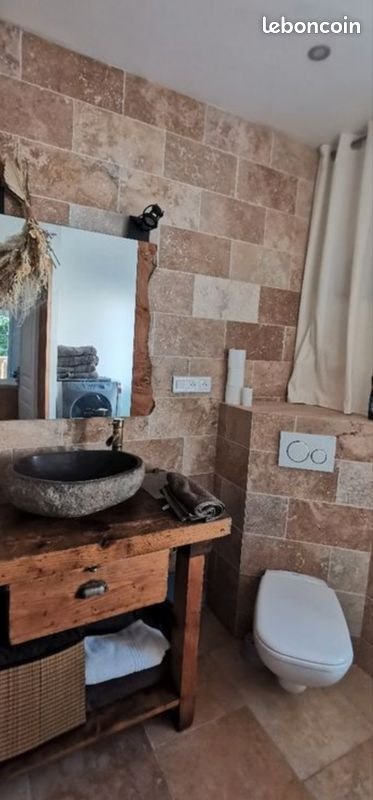 Appartement à louer, 67m², Sénas
