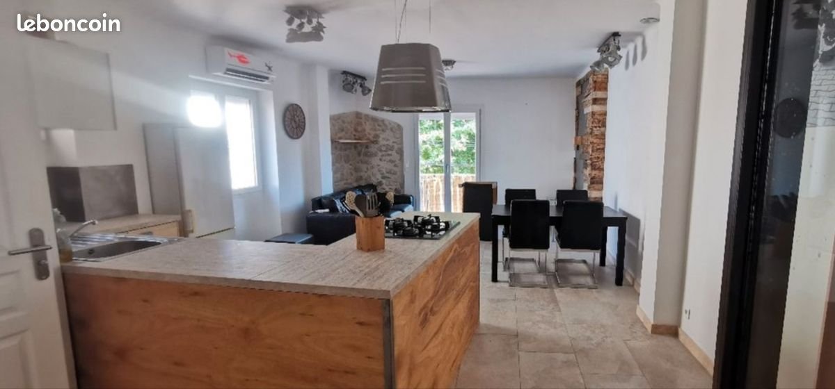 Appartement à louer, 67m², Sénas