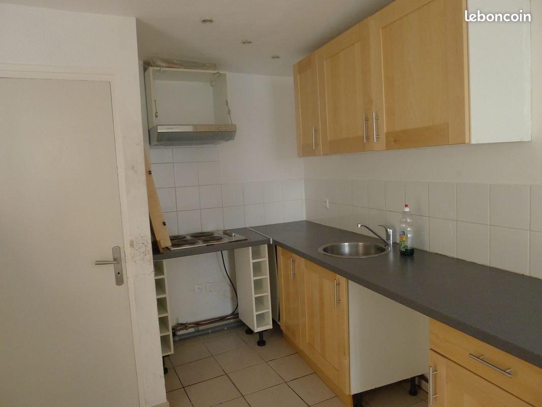 Maison à louer, 70m², Pia