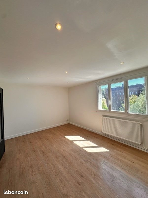 Appartement à louer, 48m², Saint-Etienne
