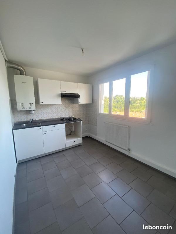 Appartement à louer, 48m², Saint-Etienne