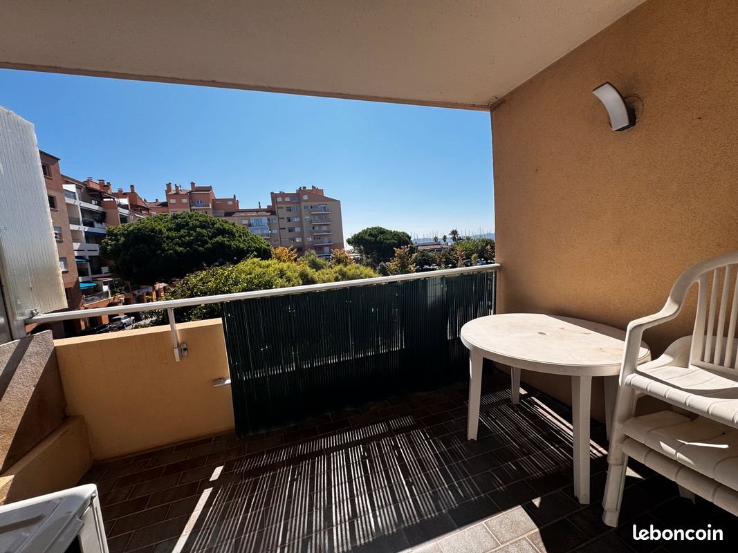 Appartement à louer, 24m², Hyères