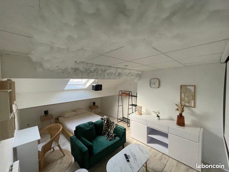 Appartement à louer, 25m², Saint-Max