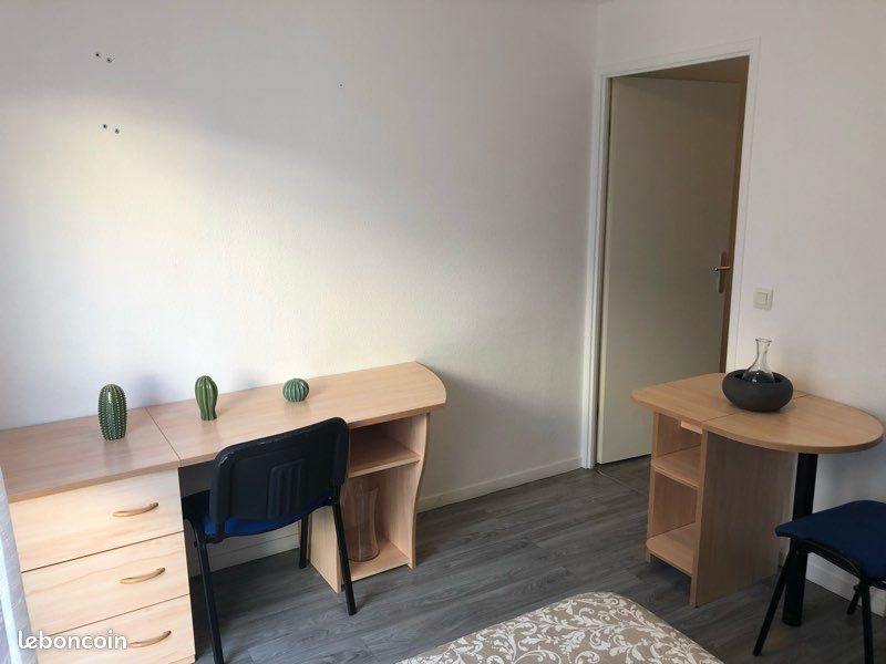 Appartement à louer, 21m², Courbevoie