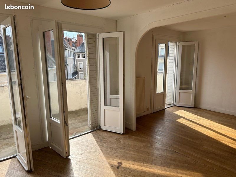 Appartement à louer, 65m², Blois