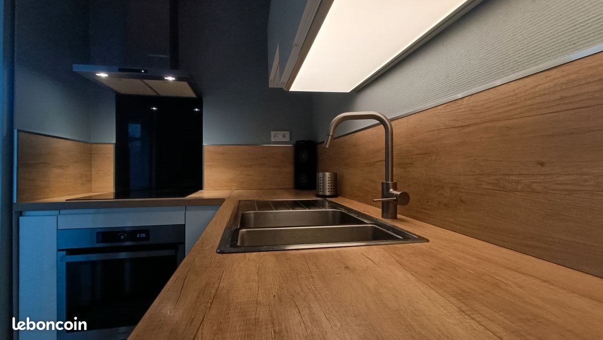 Maison à louer, 65m², Lucenay