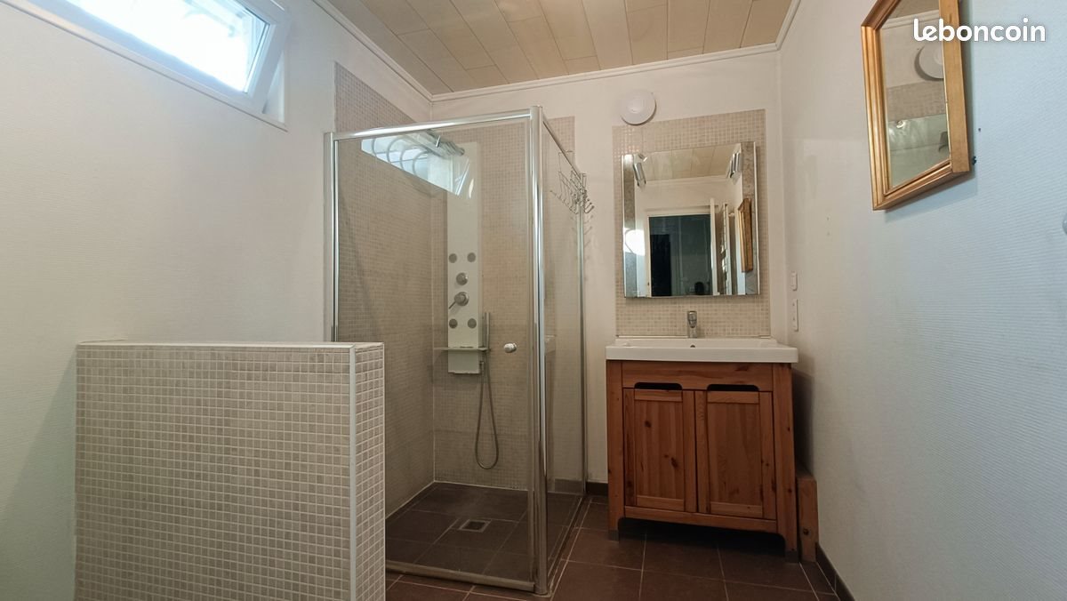 Maison à louer, 65m², Lucenay