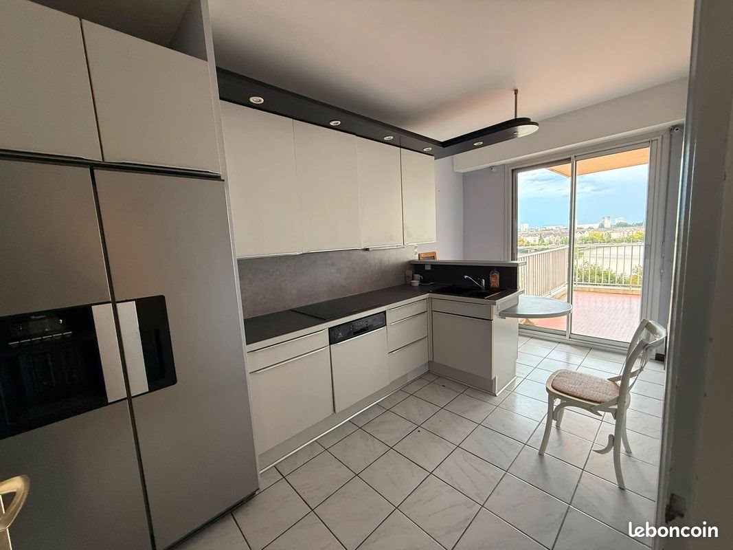 Appartement à vendre, 117m², Saint-Sébastien-sur-Loire