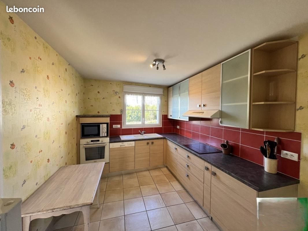 Appartement à louer, 130m², Angoulême