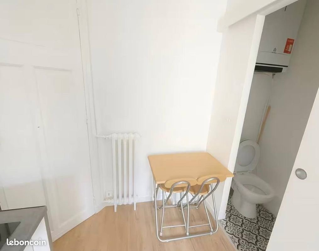 Appartement à louer, 18m², Paris 15ème