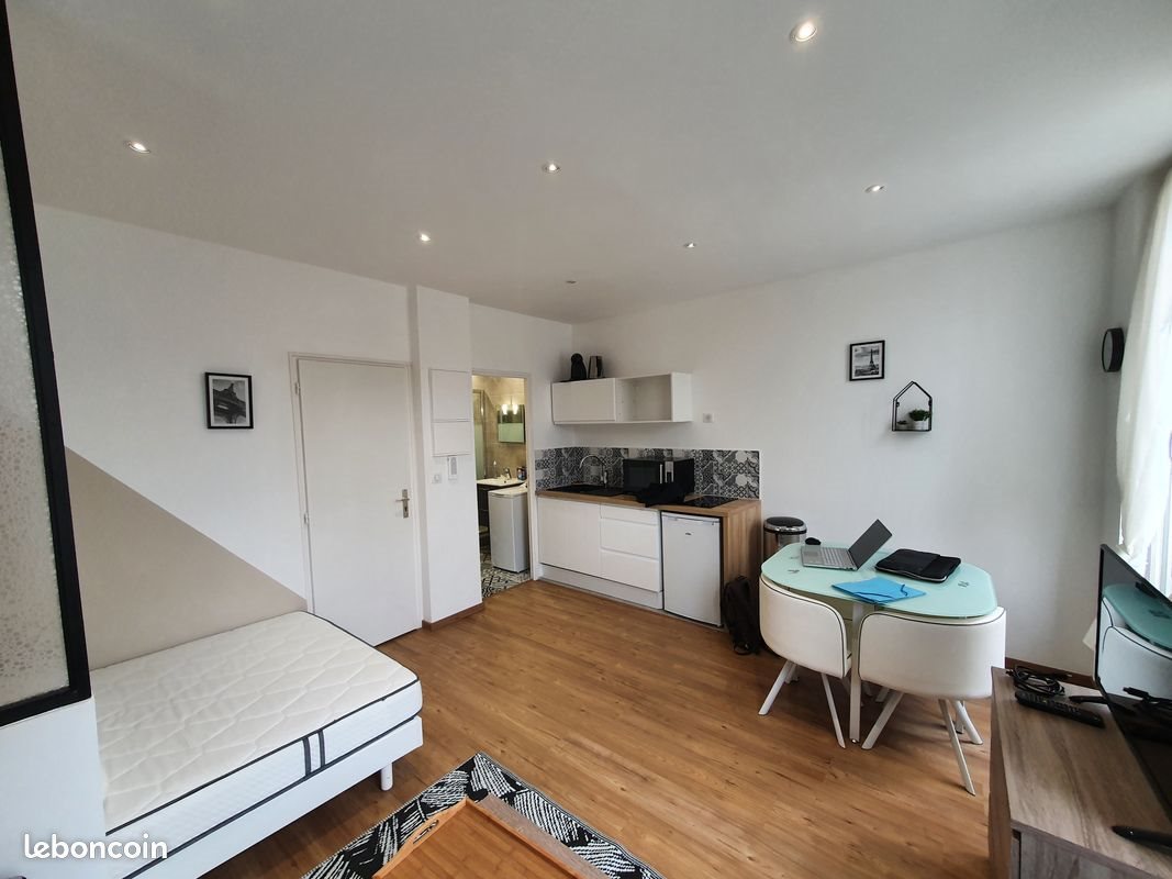 Appartement à louer, 24m², Niort