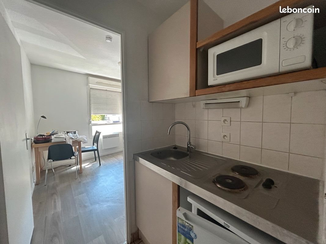 Appartement à louer, 18m², Saint-Étienne