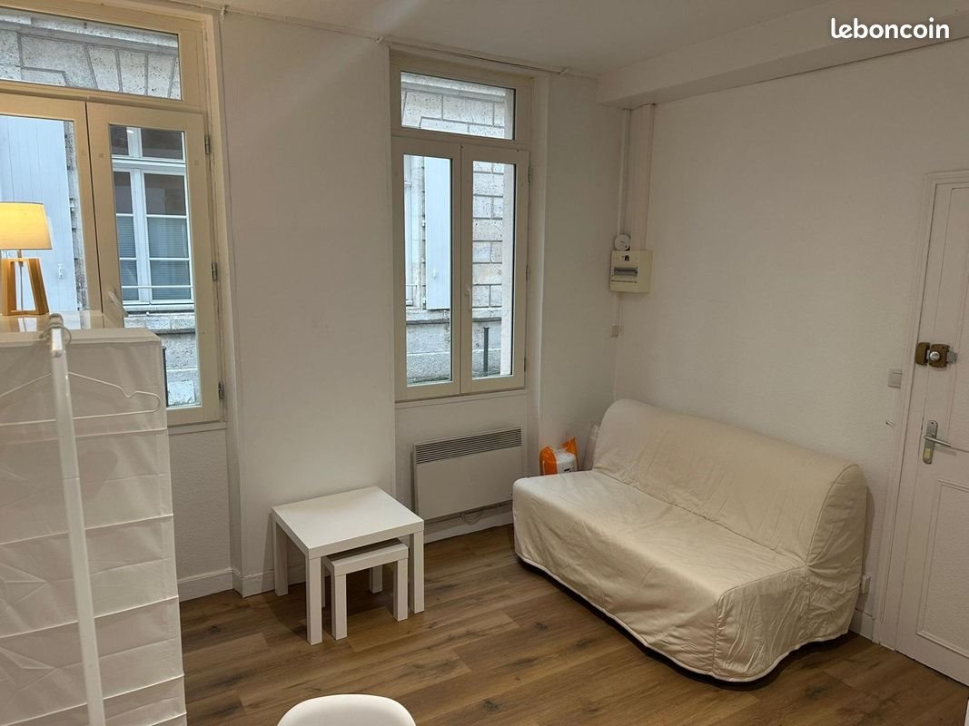 Appartement à louer, 18m², Angoulême