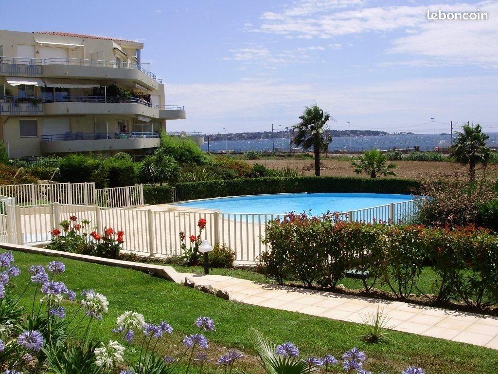 Appartement à louer, 35m², Antibes