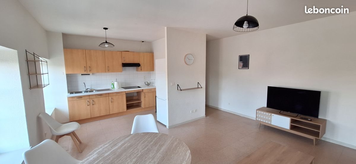 Appartement à louer, 66m², Castres