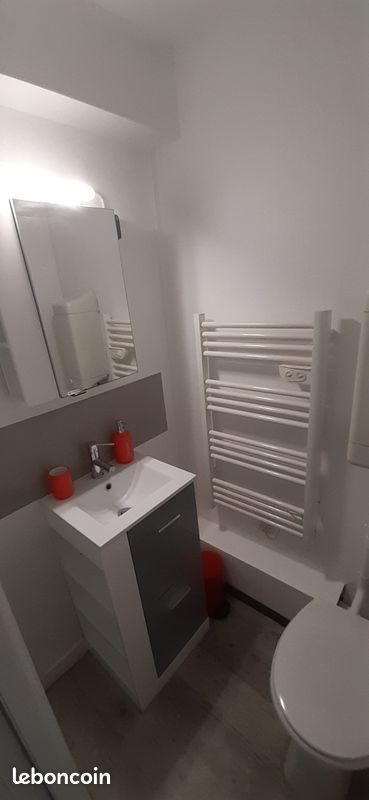 Appartement à louer, 22m², Niort