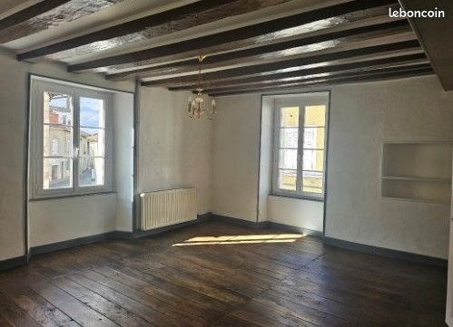 Appartement à louer, 46m², Saint-Claud