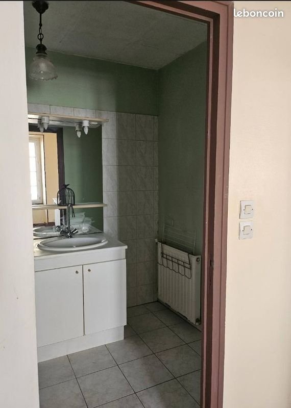 Appartement à louer, 46m², Saint-Claud