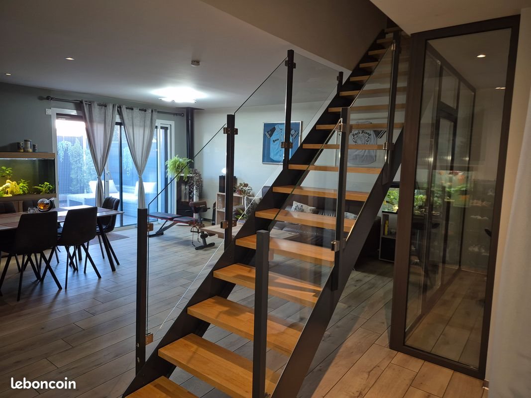Appartement à vendre, 100m², Pontarlier
