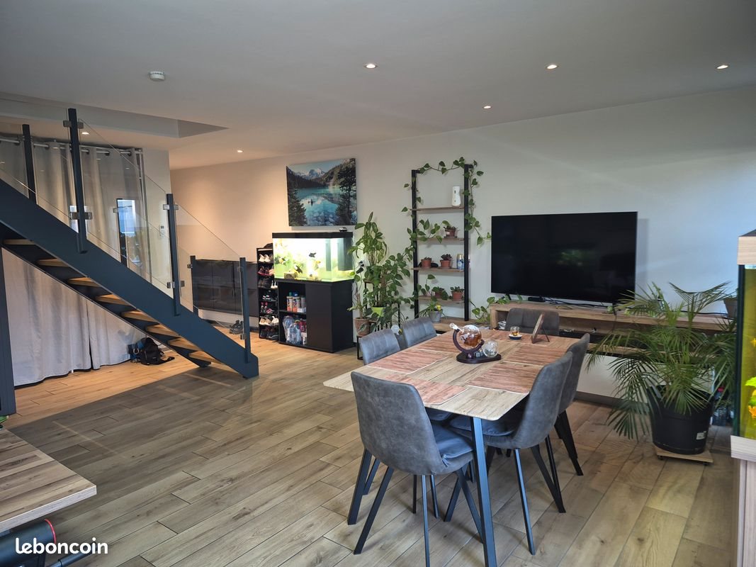 Appartement à vendre, 100m², Pontarlier