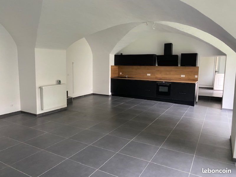 Appartement à louer, 128m², Crest