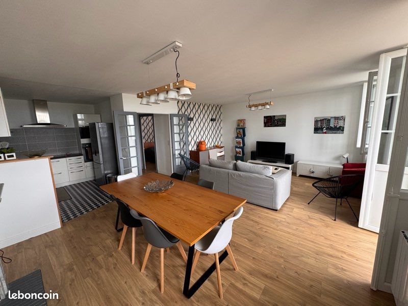 Appartement à louer, 72m², Cambo-les-Bains