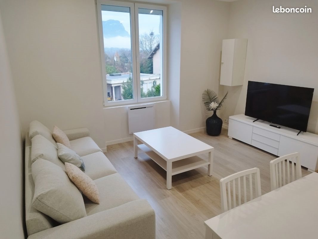 Appartement à louer, 89m², Saint-Baldoph