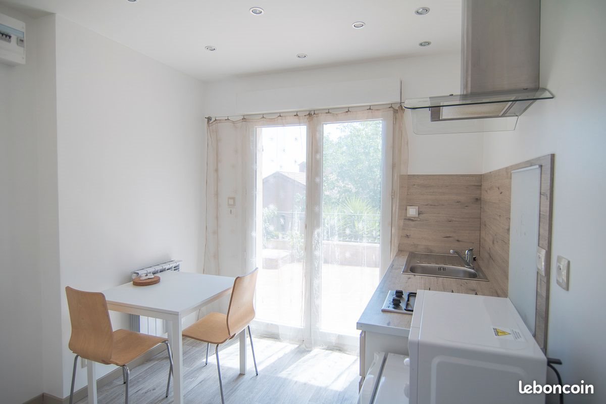 Appartement à louer, 18m², La Garde