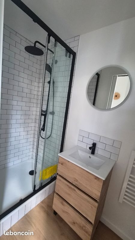Appartement à vendre, 23m², Saint-Genest-Lerpt